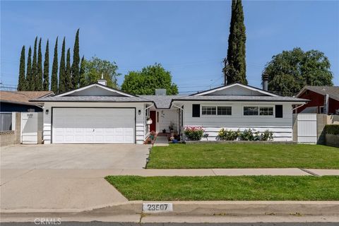 23507 Friar Street Woodland Hills CA 91367