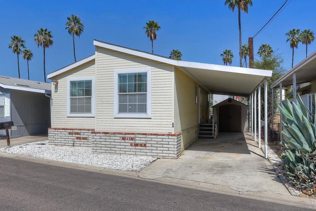 13594 Highway 8 Business 68