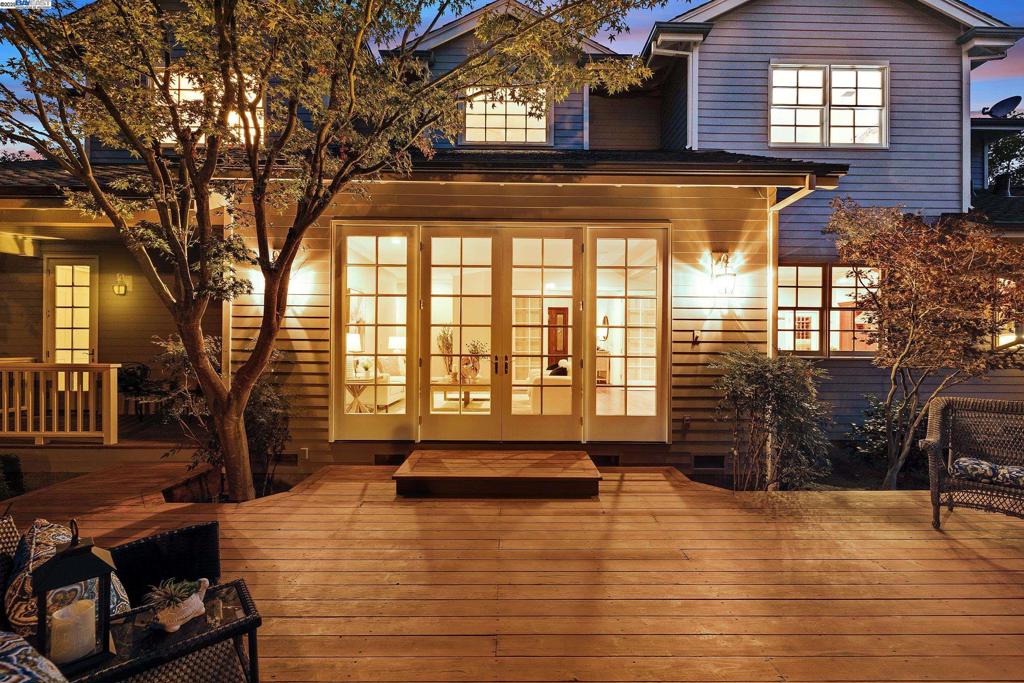 OAK TREE FARMS - Residential