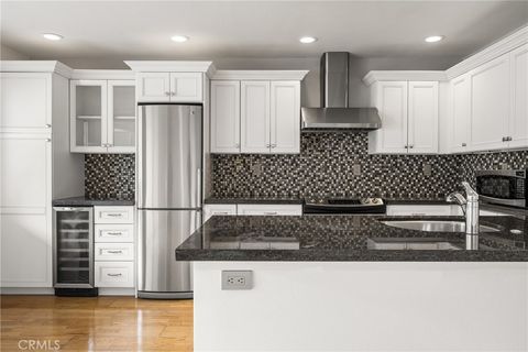 6004 Bixby Village Drive 21 Long Beach CA 90803