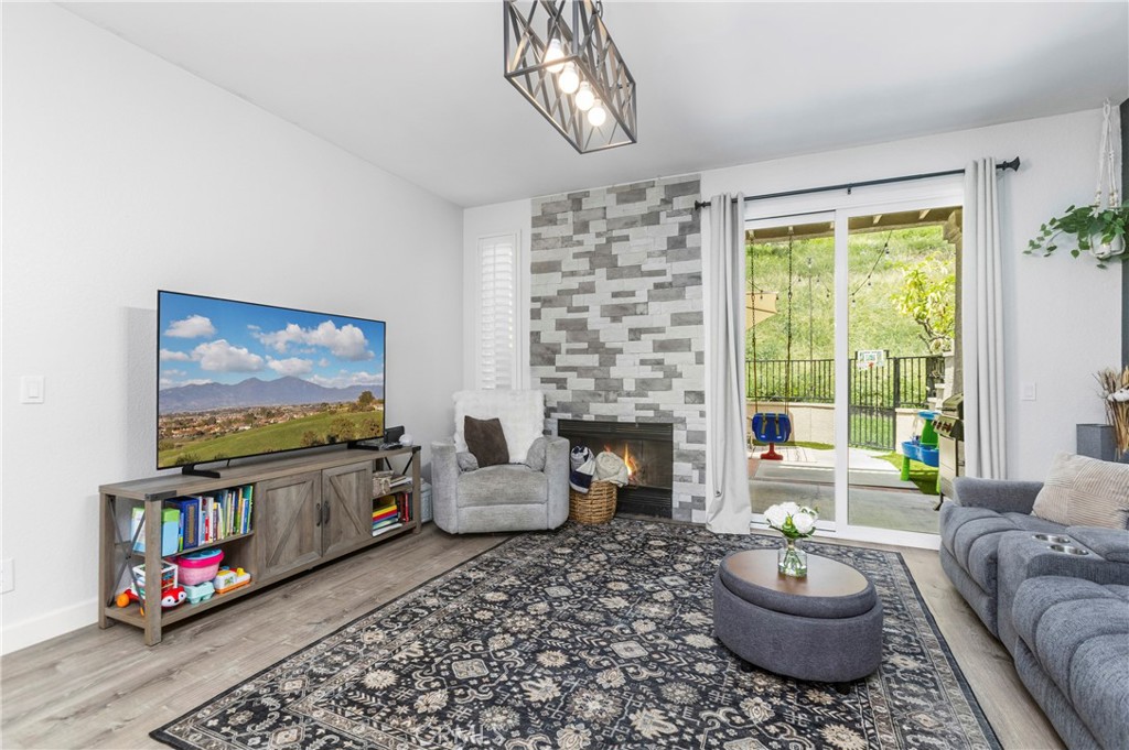 21885 Southgate