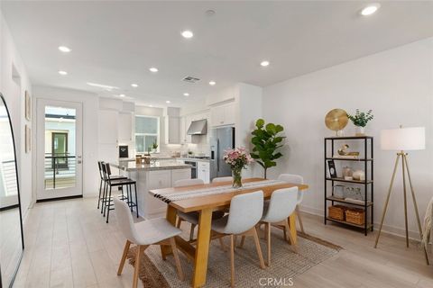 Photo of 426 Palermo, Lake Forest, CA 92630 (MLS # OC26073335)