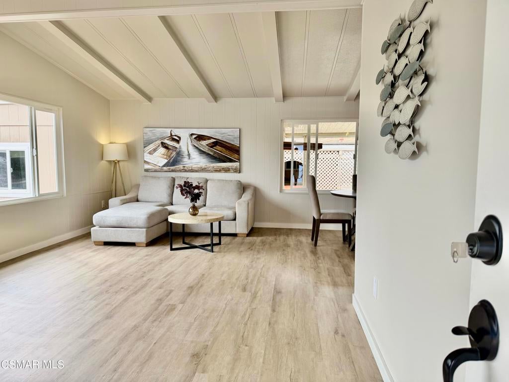21 Poinsettia Gardens Drive 21