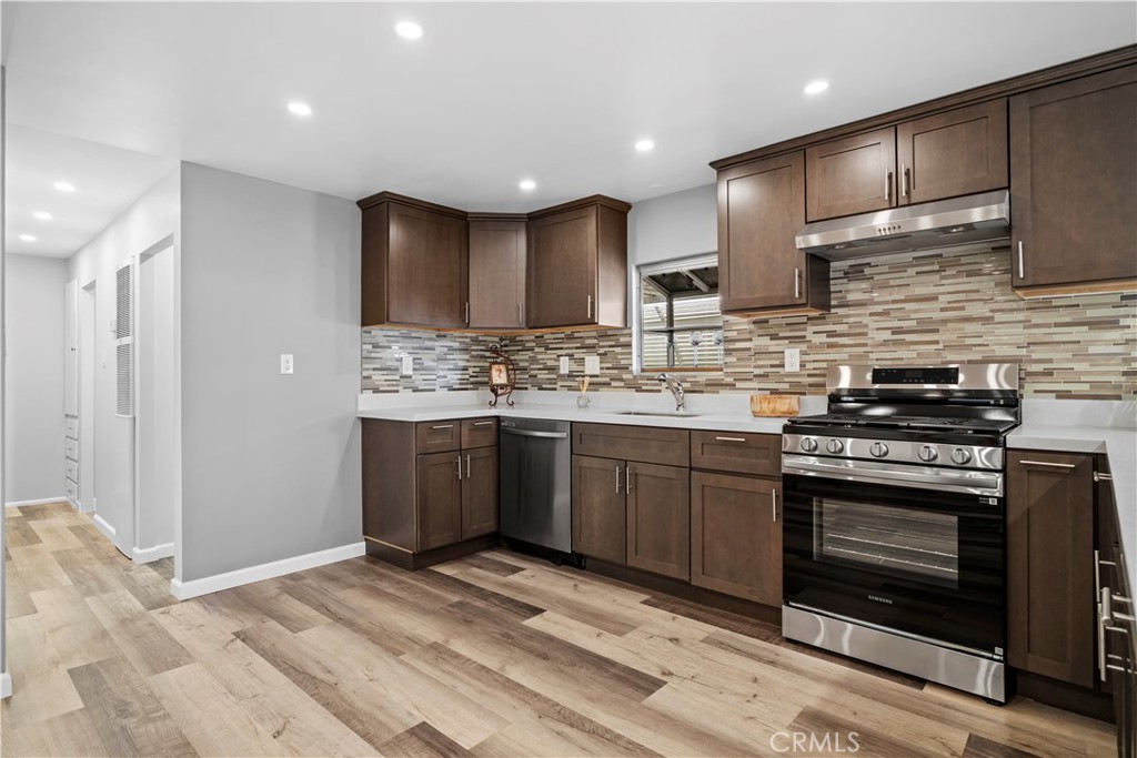 1630 W Covina Boulevard 60