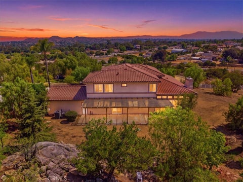 Photo of 18902 Wildflower WAY, Riverside, CA 92504 (MLS # IV26167718)