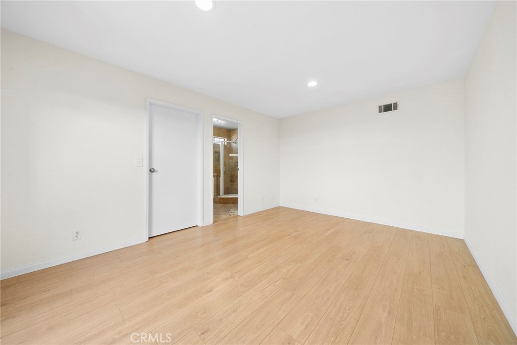 221 Cabrillo St C