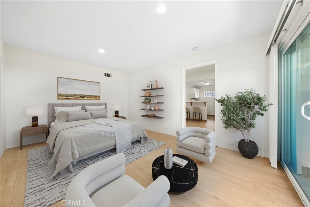 221 Cabrillo St C