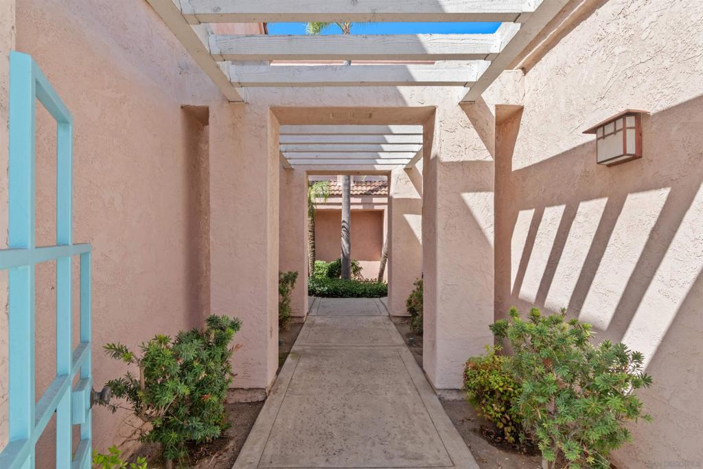 12083 Calle de Montana 219A