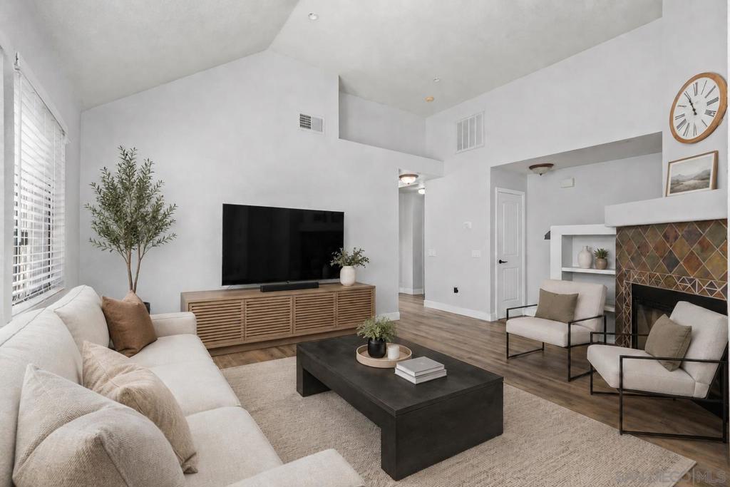 12083 Calle de Montana 219A