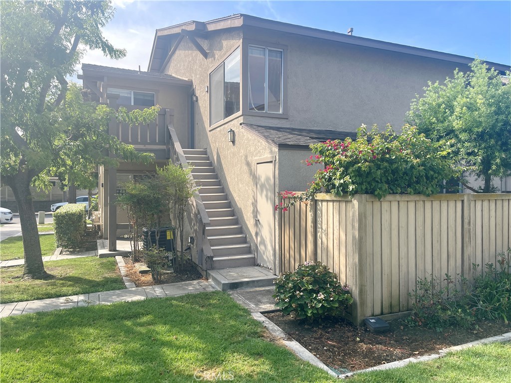 Home is a beautiful condo in a great private community. The home features stainless steel appliances in the kitchen and wood flooring throughout with a small balcony in the master bedroom. Central heat and air and plenty of space for storing. It comes with a washer and dryer. Home is near the park and the lake that is within walking distance. Plenty of parking on the street and access to all Irvine Association Amenities such as lakes, pools, spas, boating, tennis court, yearly actives, etc. Nearby shopping centers and restaurants. Ask for the move in special.! ( 1/2 off 3rd month if signed before 9/15 )
