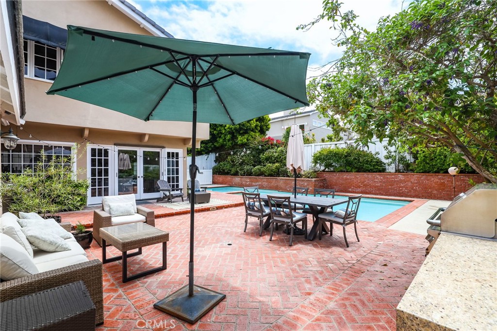 1827 Port Charles Place