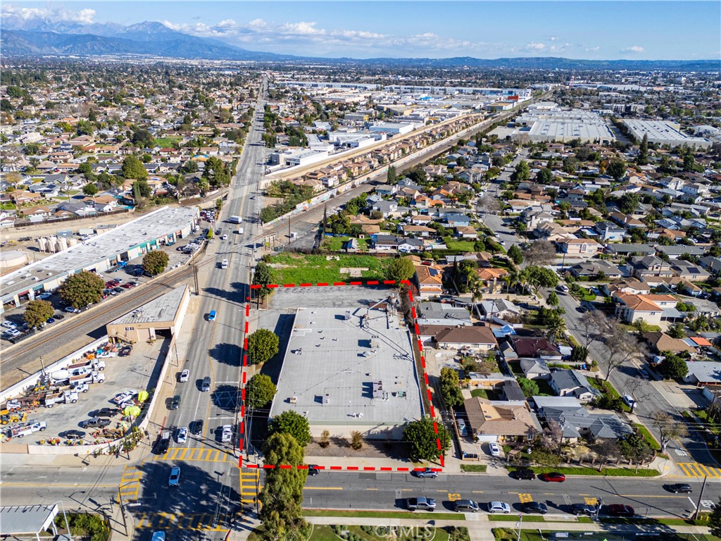 9200 Lower Azusa