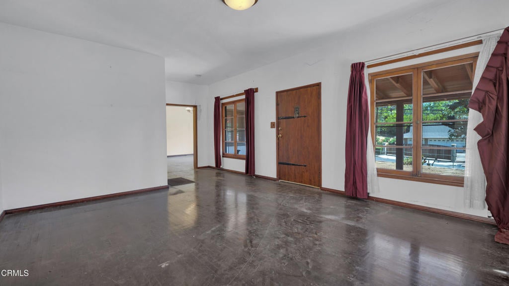 9615 La Canada Way