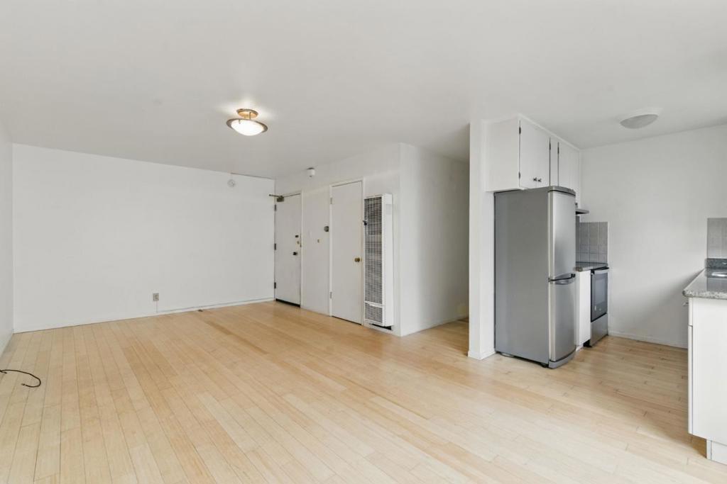 Properties 3 66 Magnolia Street 2