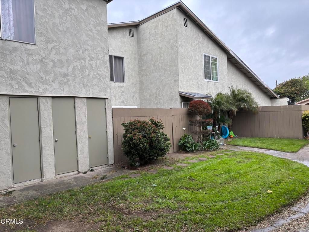 Photo of 1431 Casa San Carlos Lane #B, Oxnard, CA 93033 (MLS # V1-34990)