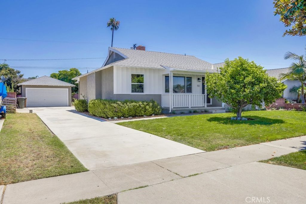 Photo of 912 S Courtney Avenue, Fullerton, CA 92833 (MLS # PW26091379)