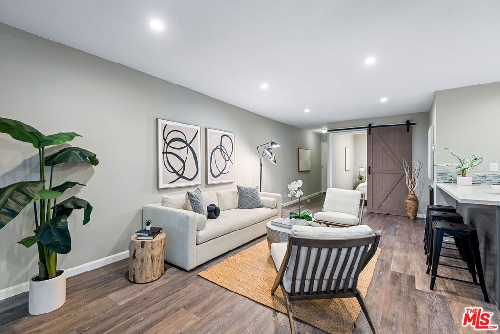 Photo of 11645 Montana Avenue #121, Los Angeles, CA 90049 (MLS # 26637217)