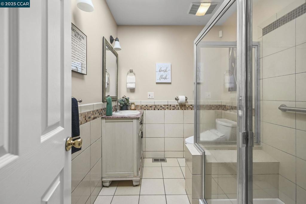 MIRAVISTA HIGHLS - Residential