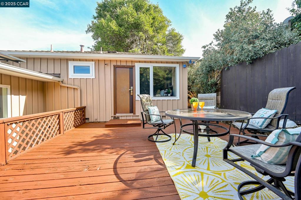 MIRAVISTA HIGHLS - Residential