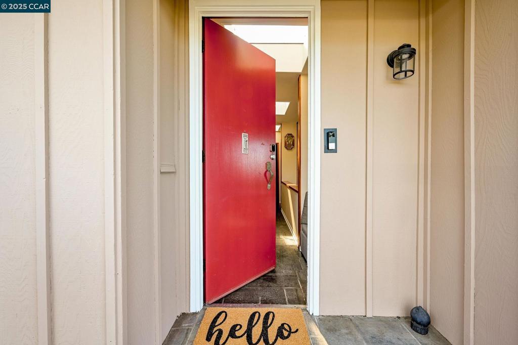 MIRAVISTA HIGHLS - Residential