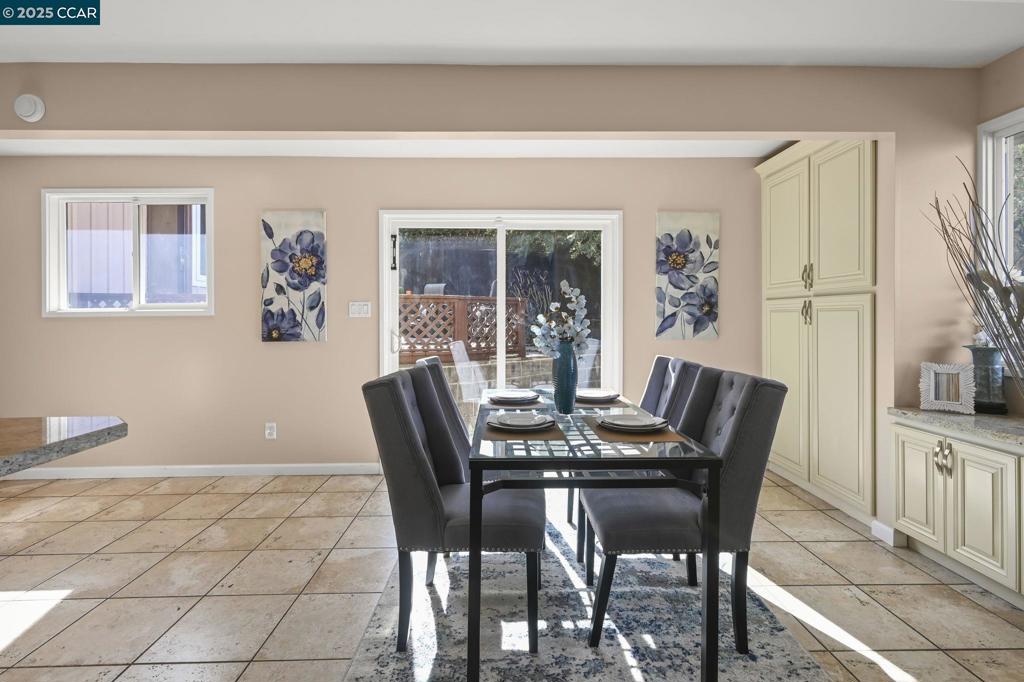 MIRAVISTA HIGHLS - Residential