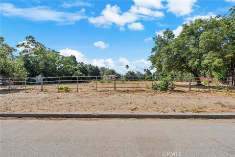 22180 Chatsworth Chatsworth CA 91311