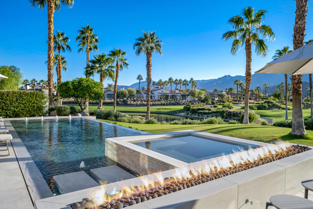 The Hideaway - Residential