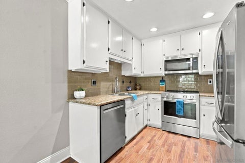 Photo of 140 Walnut AVE #2F, San Diego, CA 92103 (MLS # 260024161SD)
