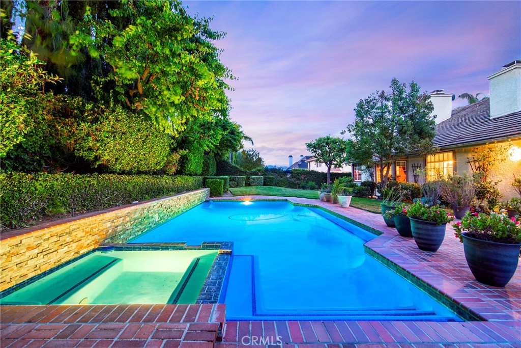 29551 Weeping Willow