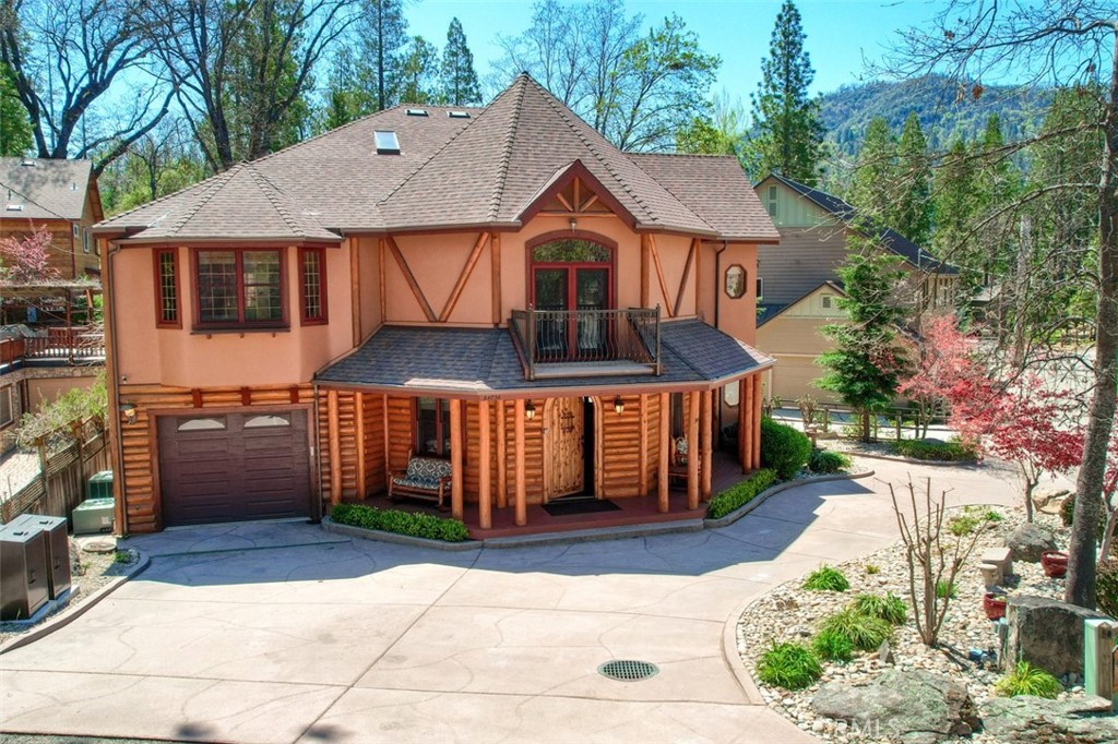 54736 Willow Cove Road