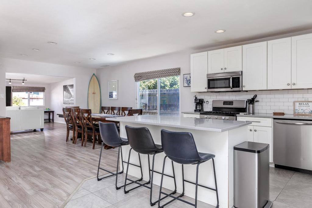 956 S 12th Street