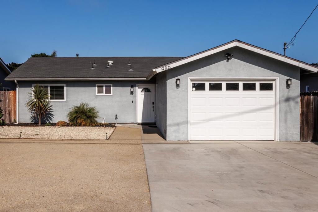 956 S 12th Street