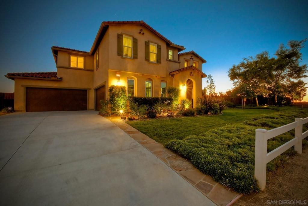 listing image 130729018986604480280