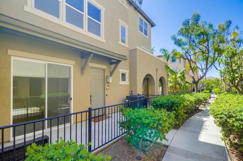 743 Paradise Way