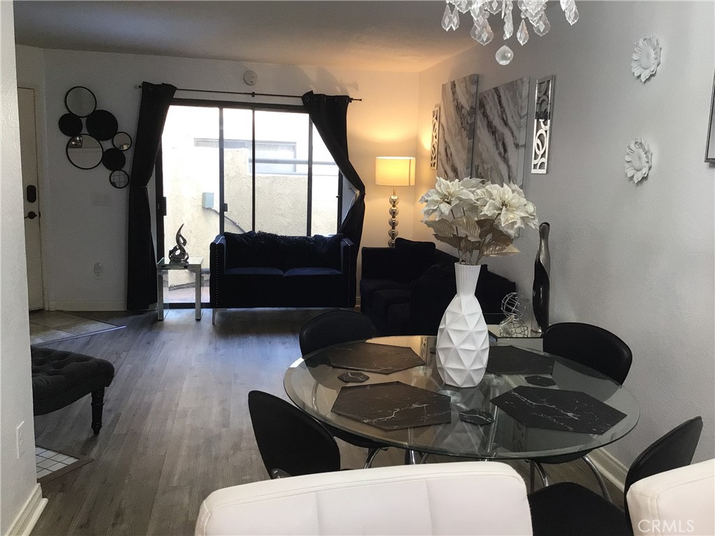 33 Aruba Street 217