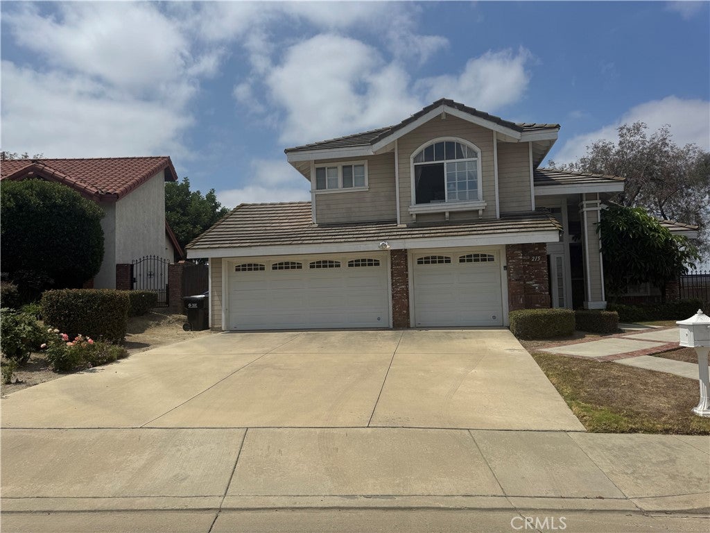 215 Spyglass