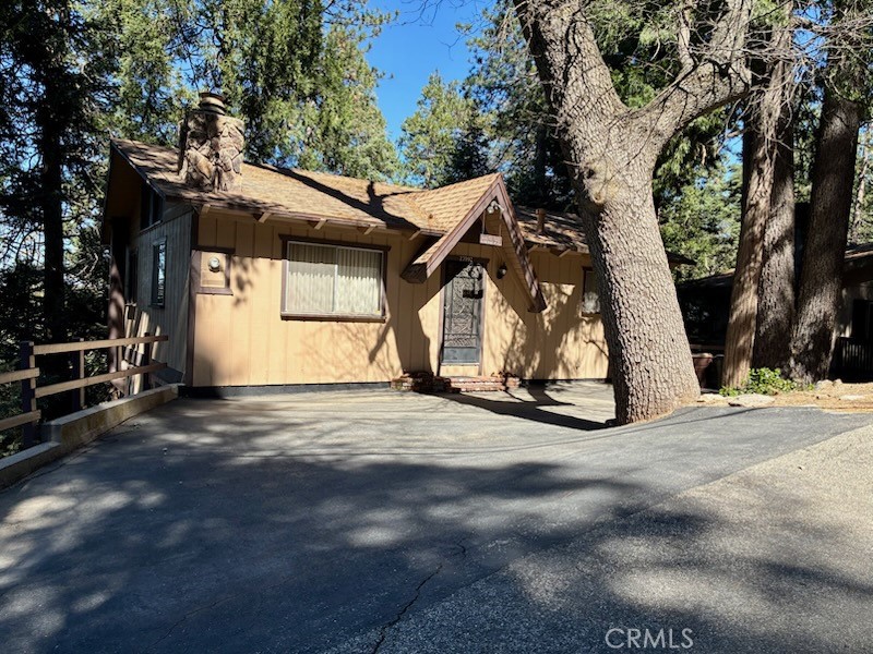 23992 Lakeview Dr.