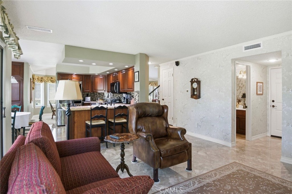 21616 Fernleaf Drive, Lake Forest CA 92630 - Photo 7
