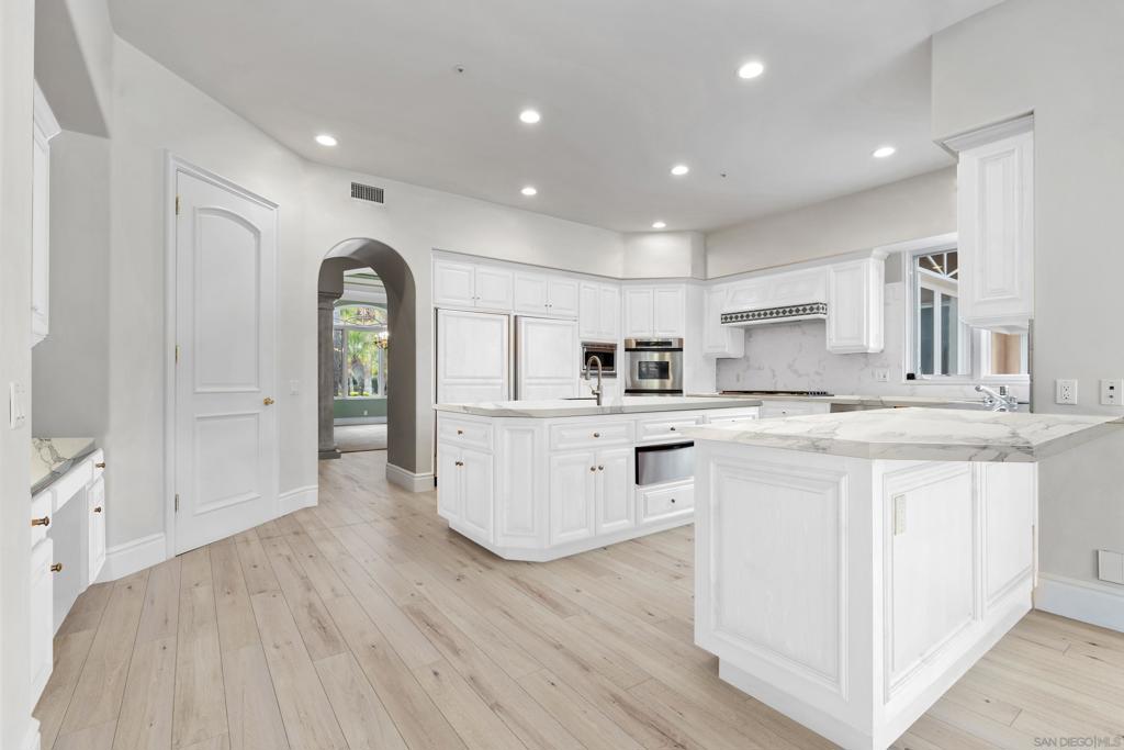 Rancho Santa Fe - Residential
