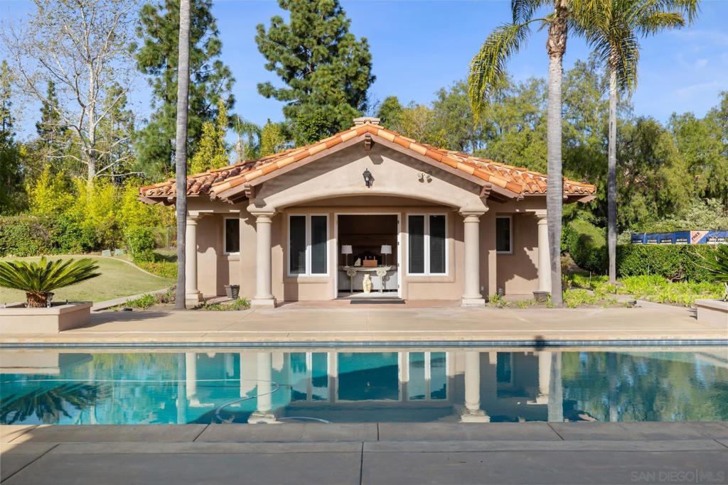 Rancho Santa Fe - Residential