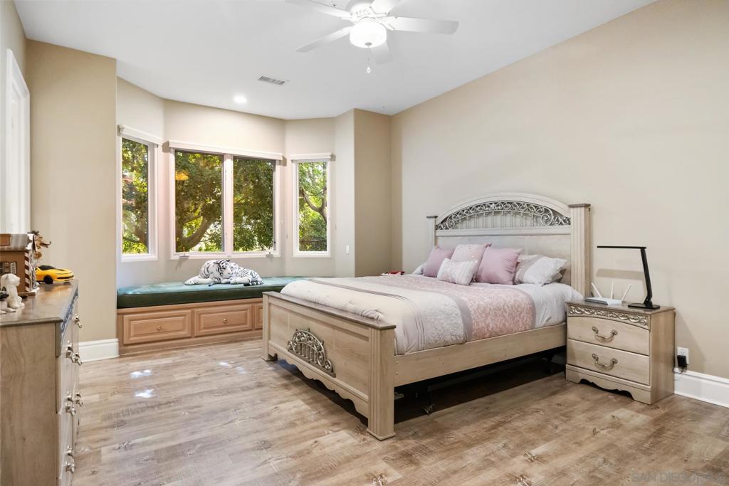 Rancho Santa Fe - Residential