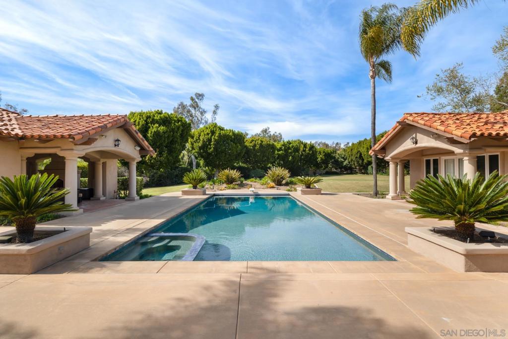 Rancho Santa Fe - Residential
