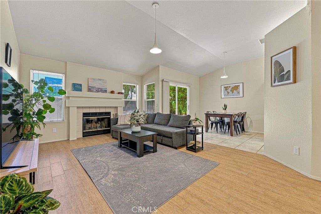 1248 Estrella Court