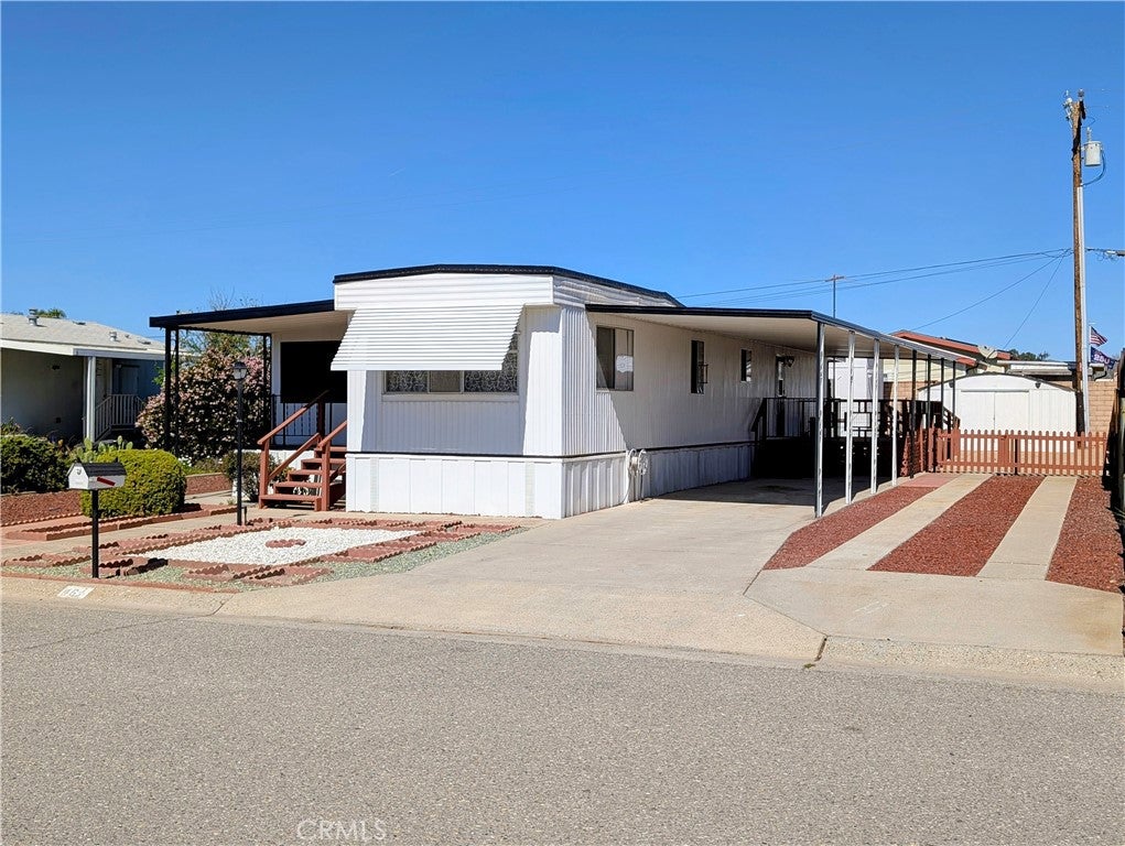 461 Saturn Court