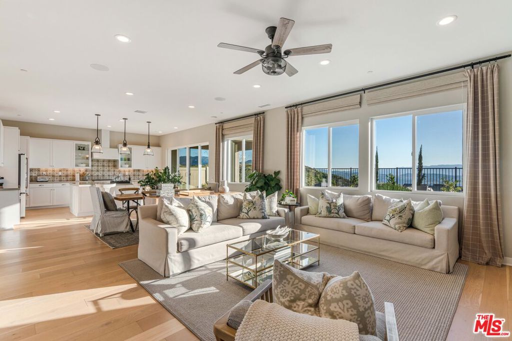 28609 Windbreak Terrace