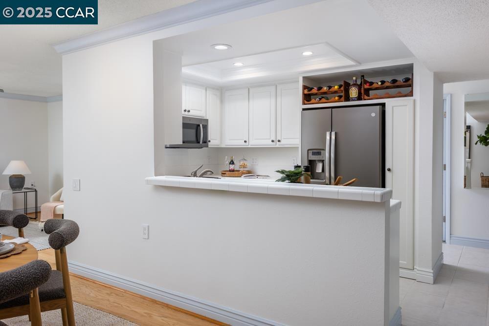 ROSSMOOR - Residential