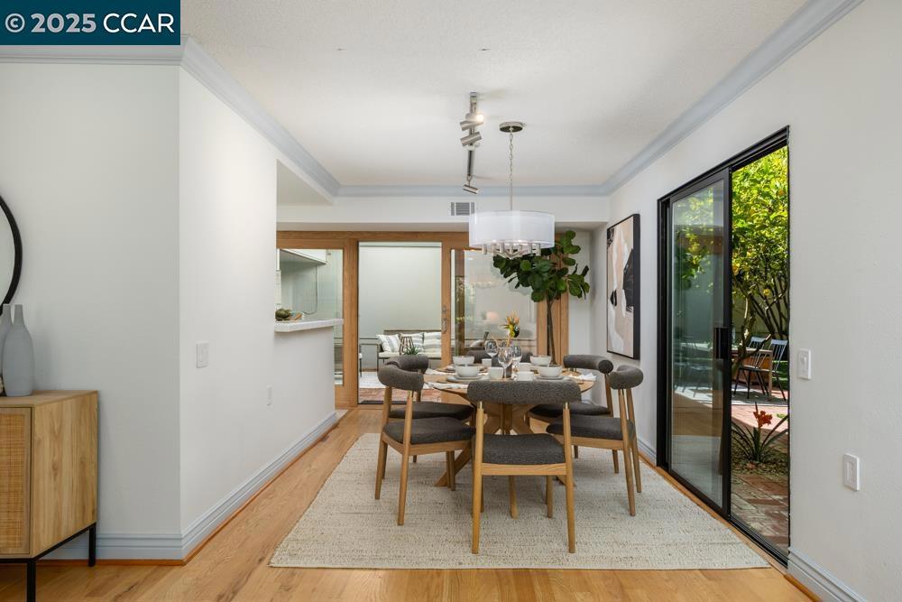 ROSSMOOR - Residential