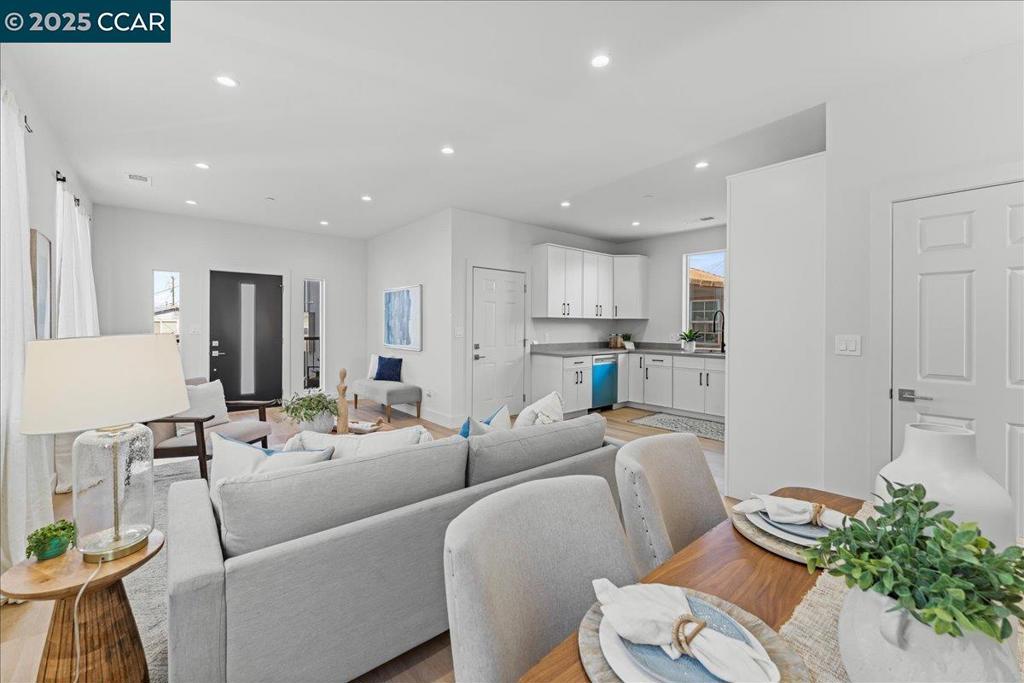 EMERIC - Residential