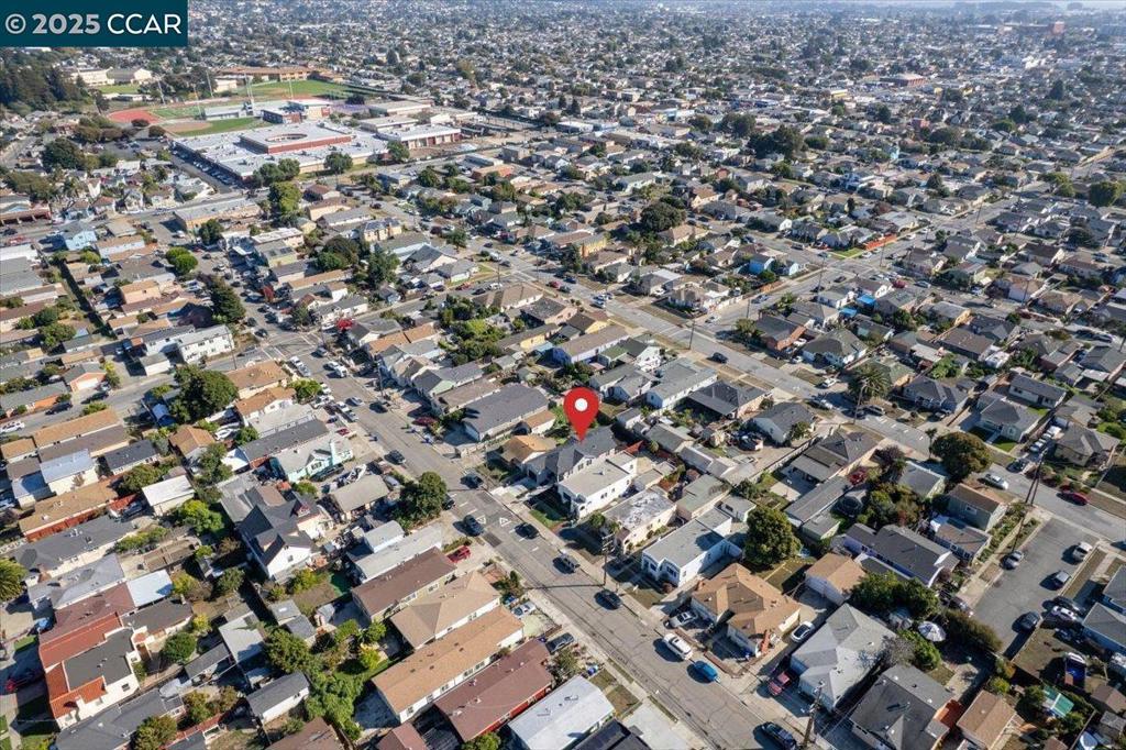 EMERIC - Residential