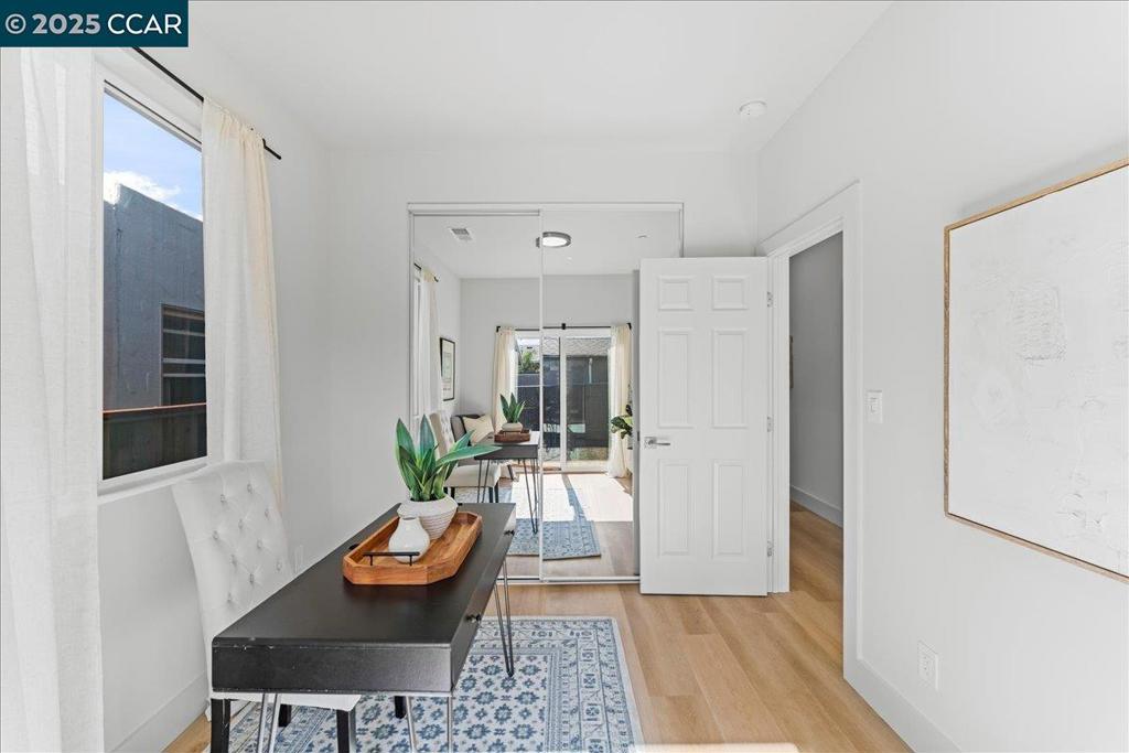 EMERIC - Residential